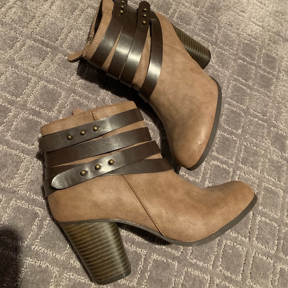 Ankle Bootie 🧡